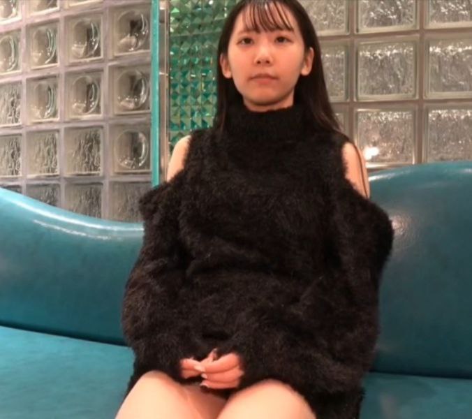 微胖大奶露脸极品人妻的诱惑，跟大哥激情啪啪，口交大鸡巴，激情上位自己揉骚奶子